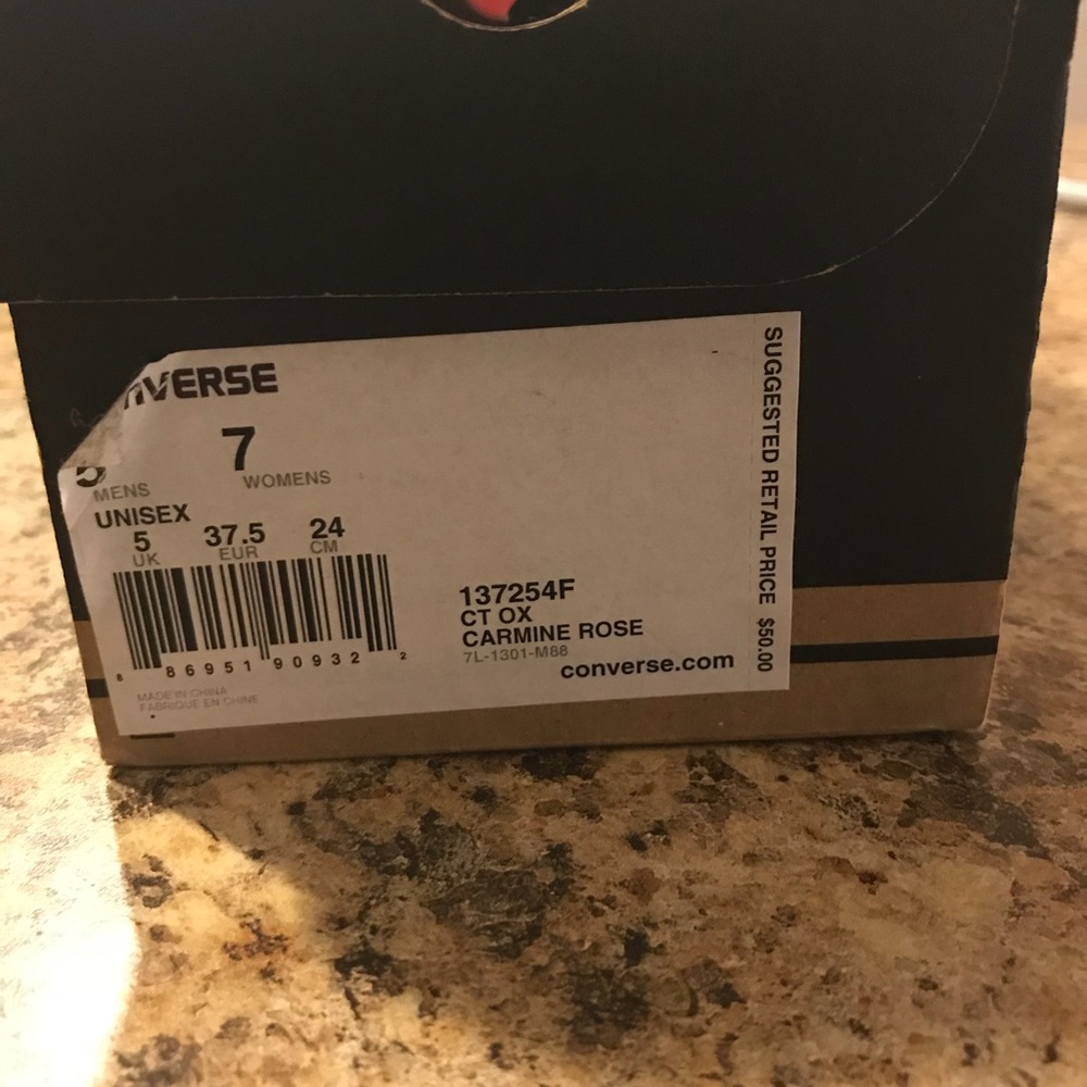 Converse - Picture 4 of 4